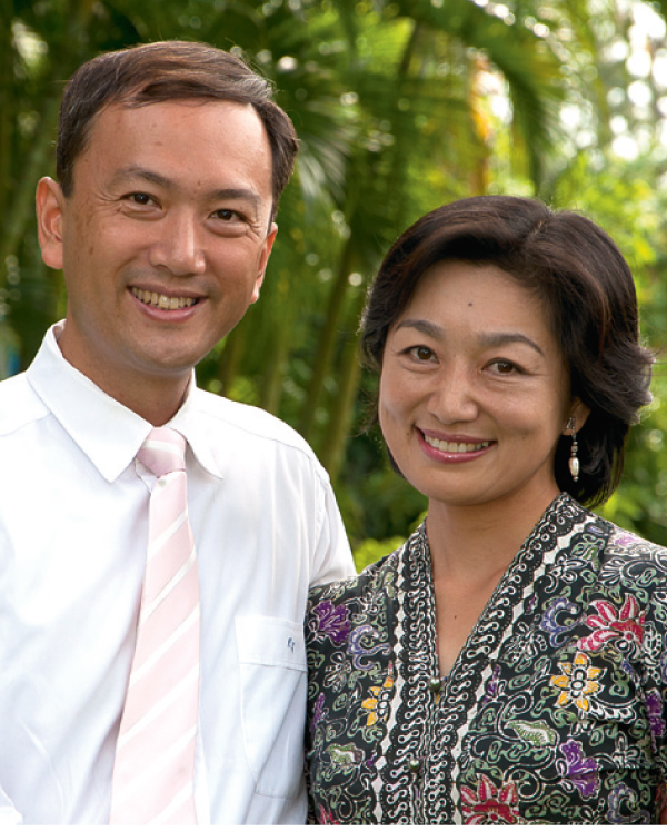 Hiroshi na Junko Aoki, wamishonari wa kwanza kuingia Myanmar baada ya karibu miaka 37