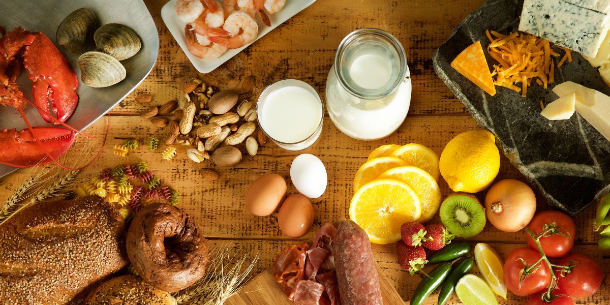 อาหาร​ส่วน​ใหญ่​ที่​ทำ​ให้​เกิด​โรค​ภูมิ​แพ้​อาหาร​และ​โรค​ภูมิ​แพ้​อาหาร​แฝง