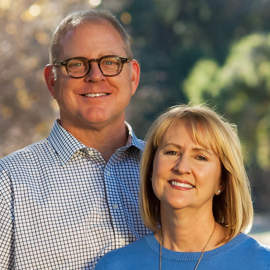 ดักลาส​กับ​เดบรา