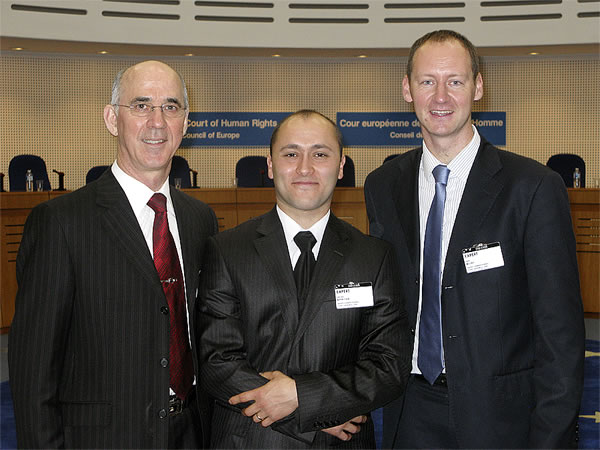 [ภาพ​หน้า 30, 31]