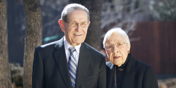 [ภาพ​หน้า 17]