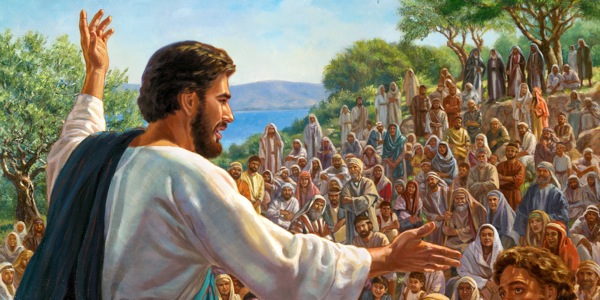 Jesús habla a una muchedumbre