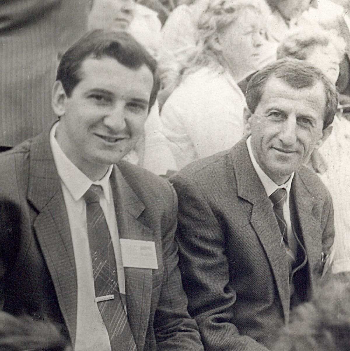 Joni Shalamberidze na Tamazi Biblaia eku sunguleni ka va-1990