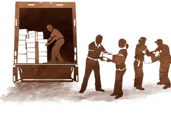 Роздача гуманітарної допомоги