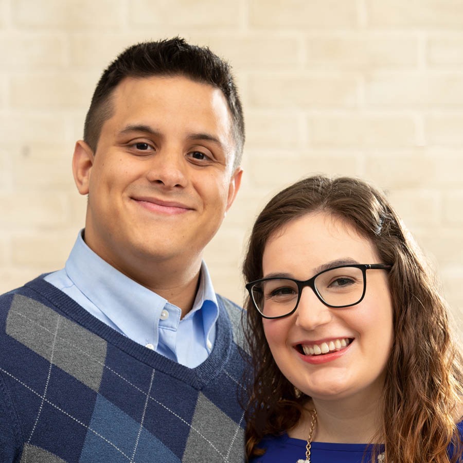 Anh Joseph và chị Hannah.