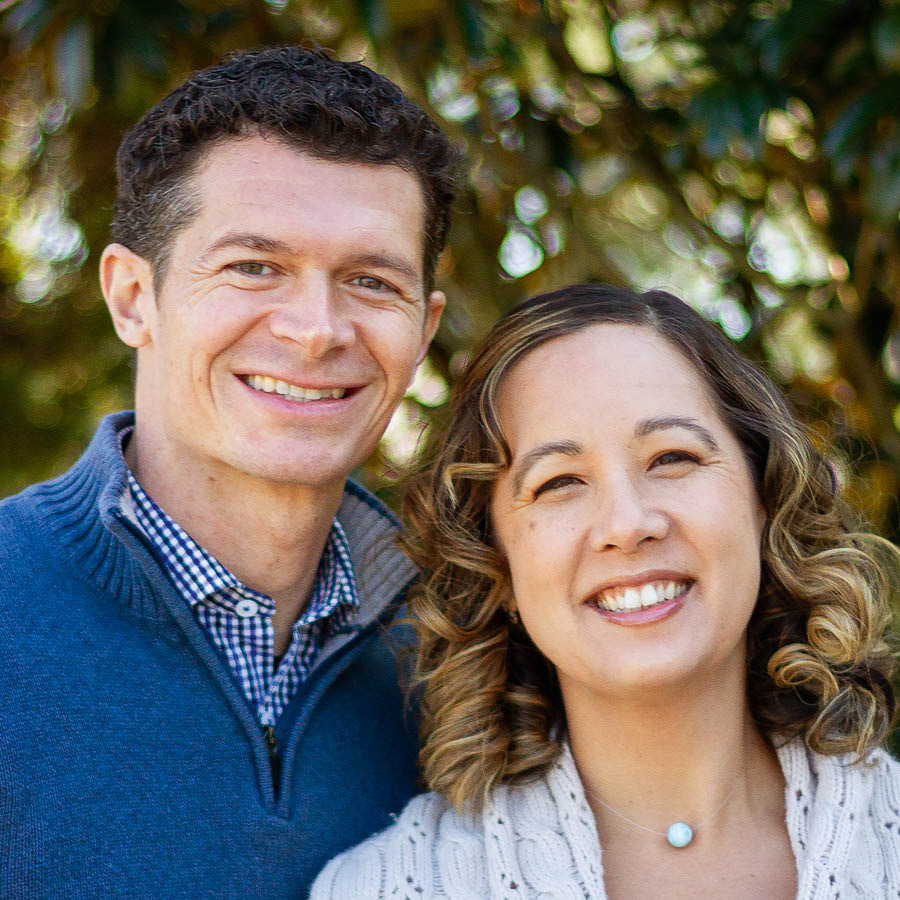 Anh Ryan và chị Bethany.