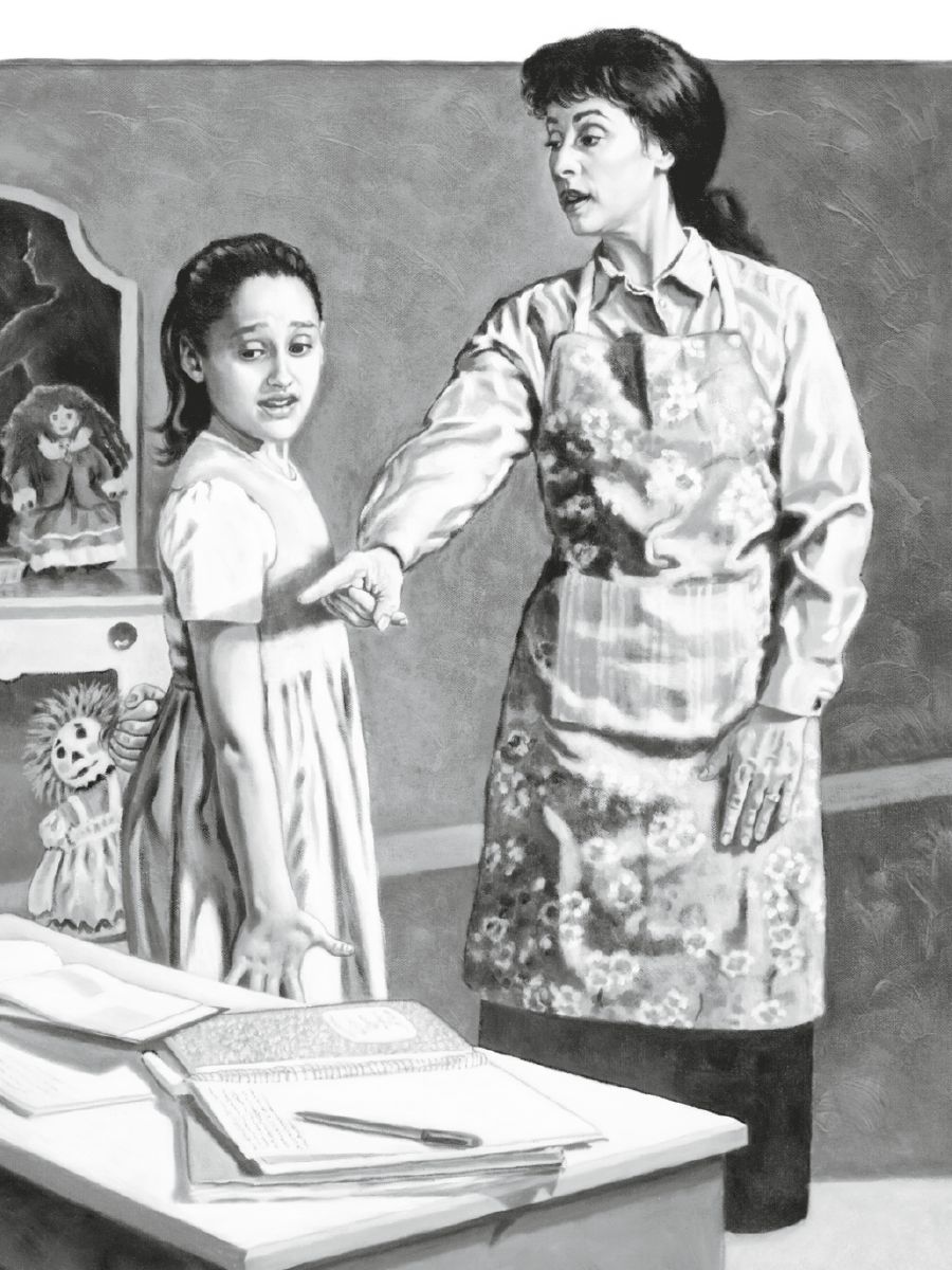 Một người mẹ bảo con gái hoàn thành bài tập về nhà