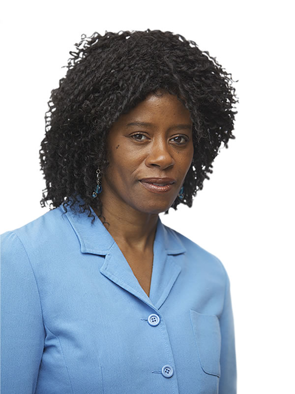 Chị Rosalind John.