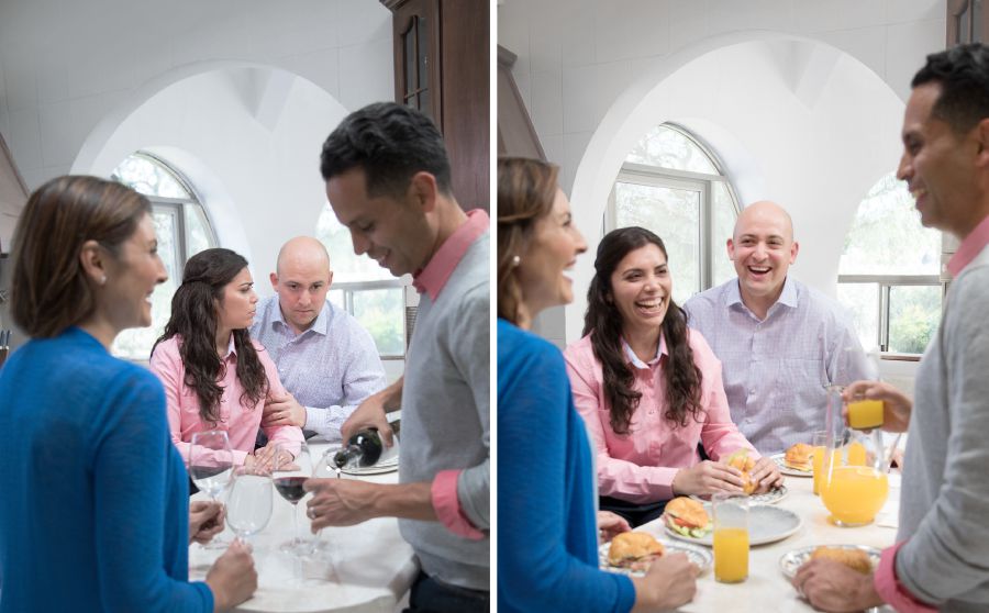 Một cặp vợ chồng uống nước trái cây thay vì rượu khi họ nhận thấy đồ uống có cồn có thể làm khách vấp ngã