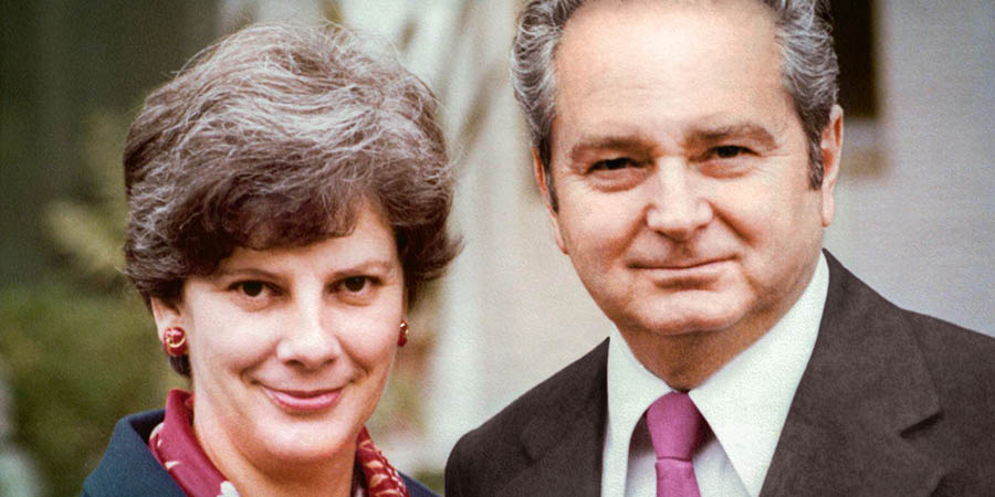 Chị Kathleen Logan và anh Harvey Logan ở tuổi trung niên.