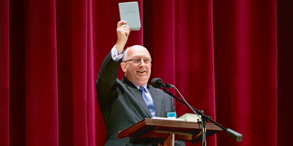 Umfanekiso okwiphepha 8, 9