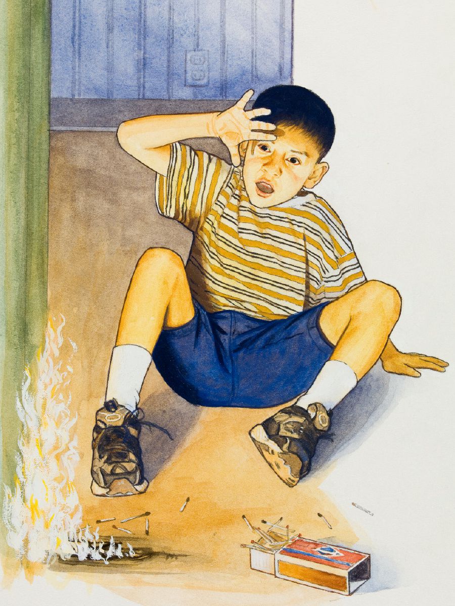 Ọmọkùnrin kan fi ìṣáná ṣeré, ó sì gbaná mọ́ ọn lọ́wọ́