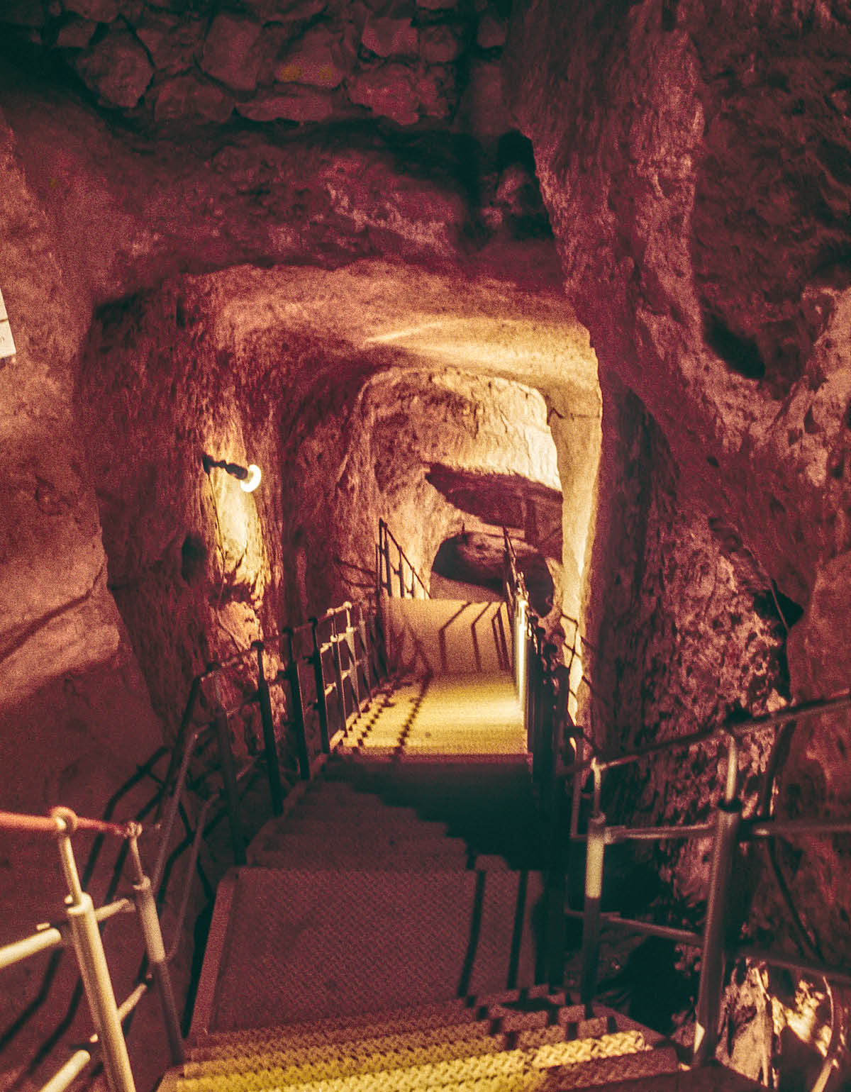 ［第951页的图片］