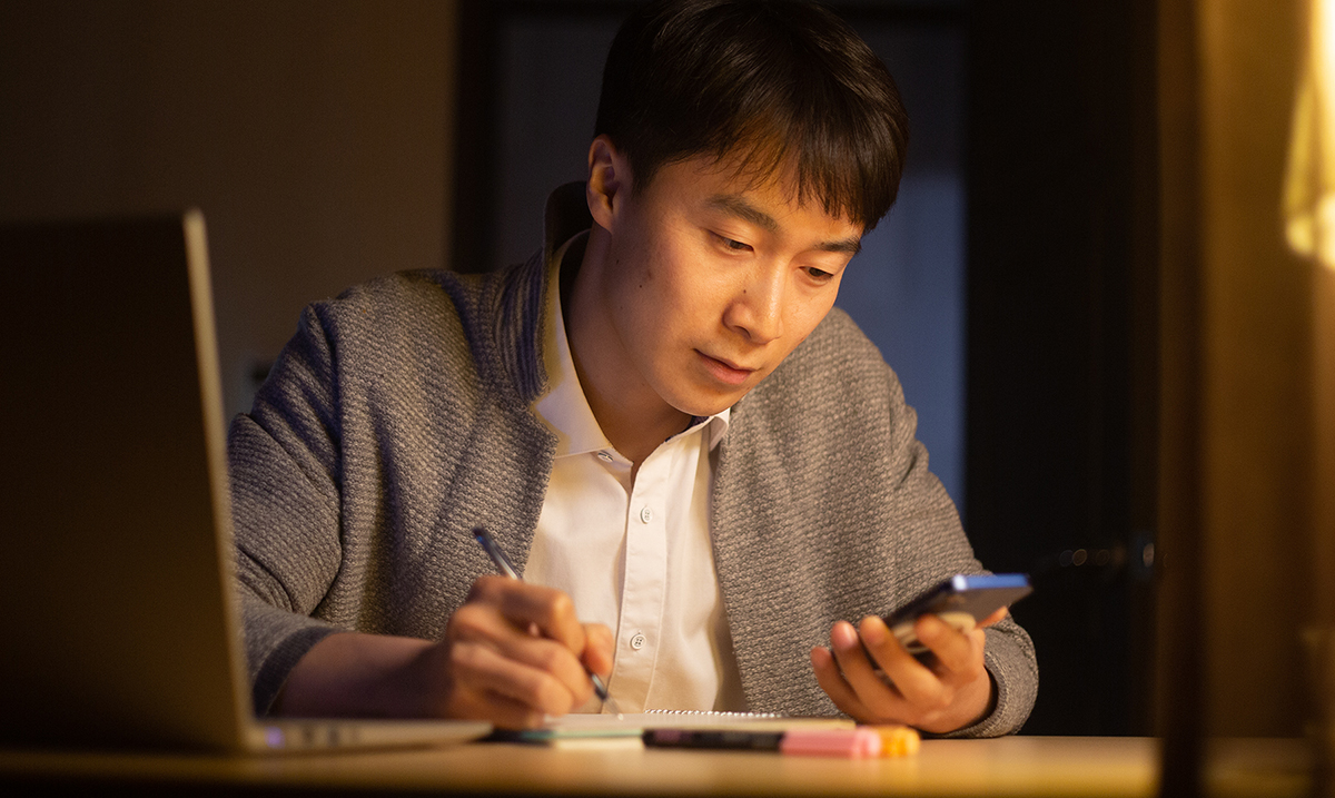 A young brother preparing for a Bible study using “Enjoy Life Forever!”